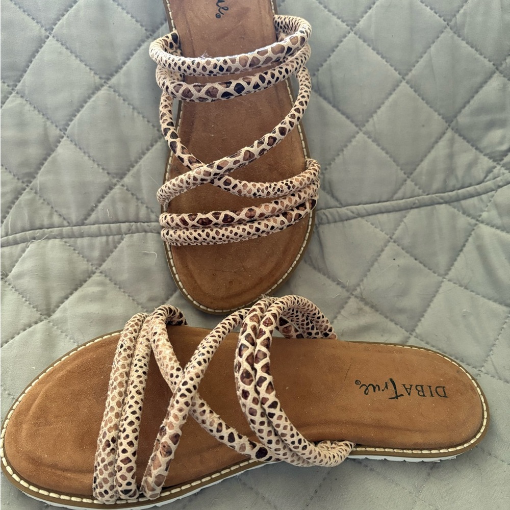 Tan Sandals with Braided Straps.